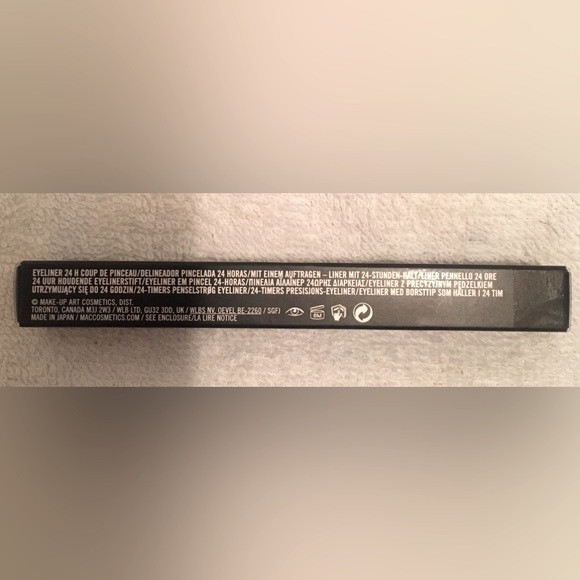 Mac Stack Mascara & Brushstroke 24 Hour Liner - Picture 9 of 13